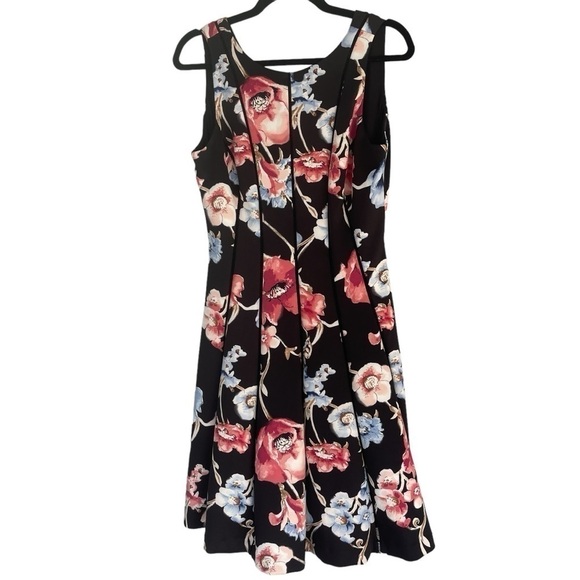 White House Black Market Scuba Style A Line Floral Dress Size 10 - Picture 5 of 16
